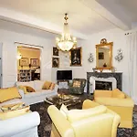 Gorgeous In Feriehus Ventenac-en-Minervois